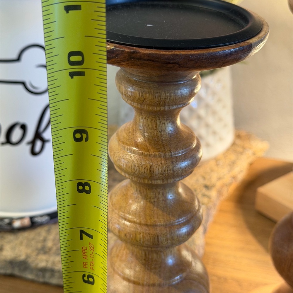 Elegant Wooden Candle Holders - Brown set of 2 - Picture 6 of 6